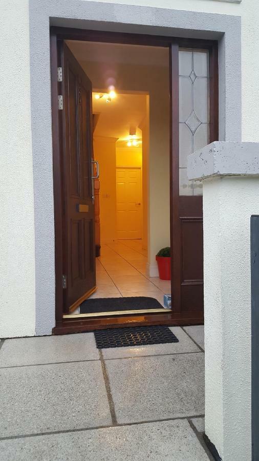 ホテル Coiribe House B&Selfbreakfast ゴールウェイ エクステリア 写真