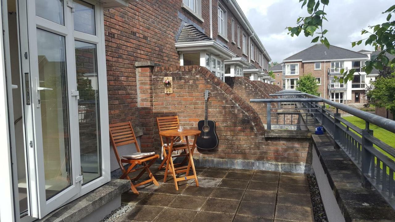 ホテル Coiribe House B&Selfbreakfast ゴールウェイ エクステリア 写真